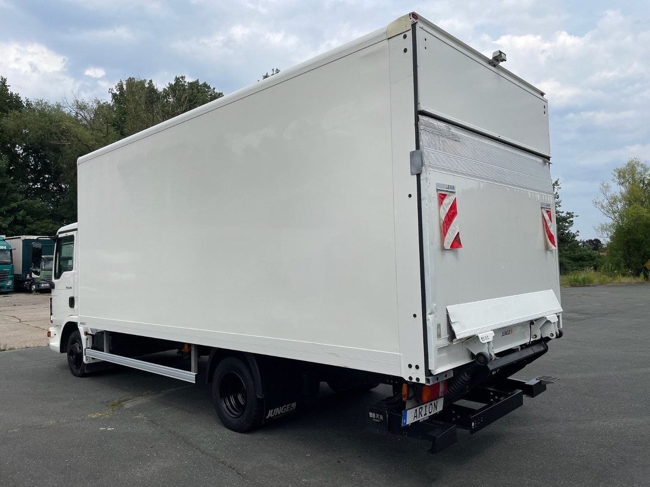 MAN TGL 8.190 4x2 BL Koffer/MIETE/MIETKAUF/LBW/EU6d - Фургон з закритим кузовом: фото 4 MAN TGL 8.190 4x2 BL Koffer/MIETE/MIETKAUF/LBW/EU6d - Фургон з закритим кузовом: фото 4