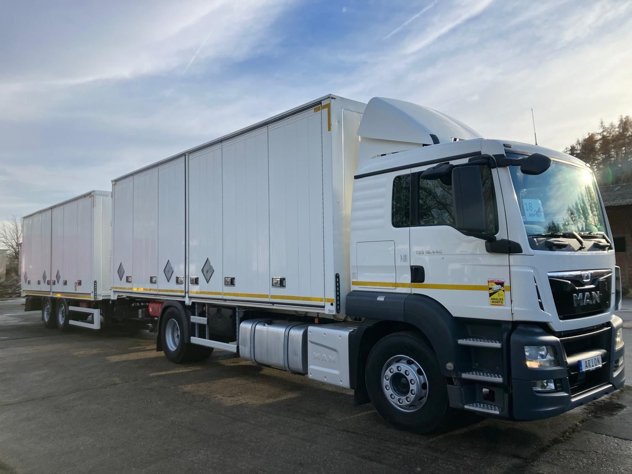 MAN TGS 18.440 4x2 Kofferzug/FULLADR/EXIII/Pritarder - Вантажівка з закритим кузовом: фото 1 MAN TGS 18.440 4x2 Kofferzug/FULLADR/EXIII/Pritarder - Вантажівка з закритим кузовом: фото 1