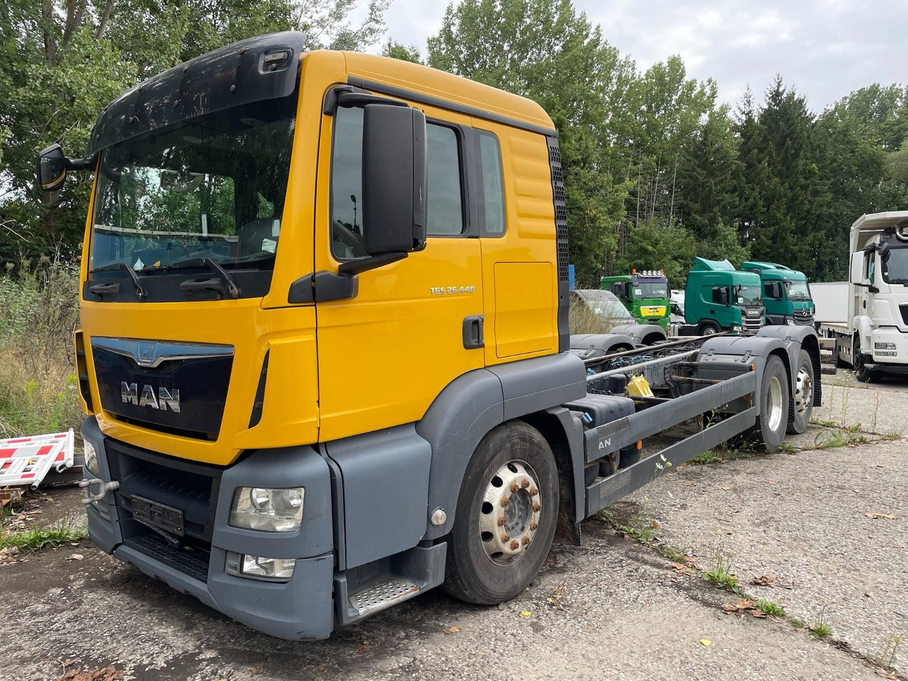 MAN TGS 26.440 6x2-4 LL Chassis/KURBELWELLE DEFEKT - Вантажівка шасі: фото 3 MAN TGS 26.440 6x2-4 LL Chassis/KURBELWELLE DEFEKT - Вантажівка шасі: фото 3