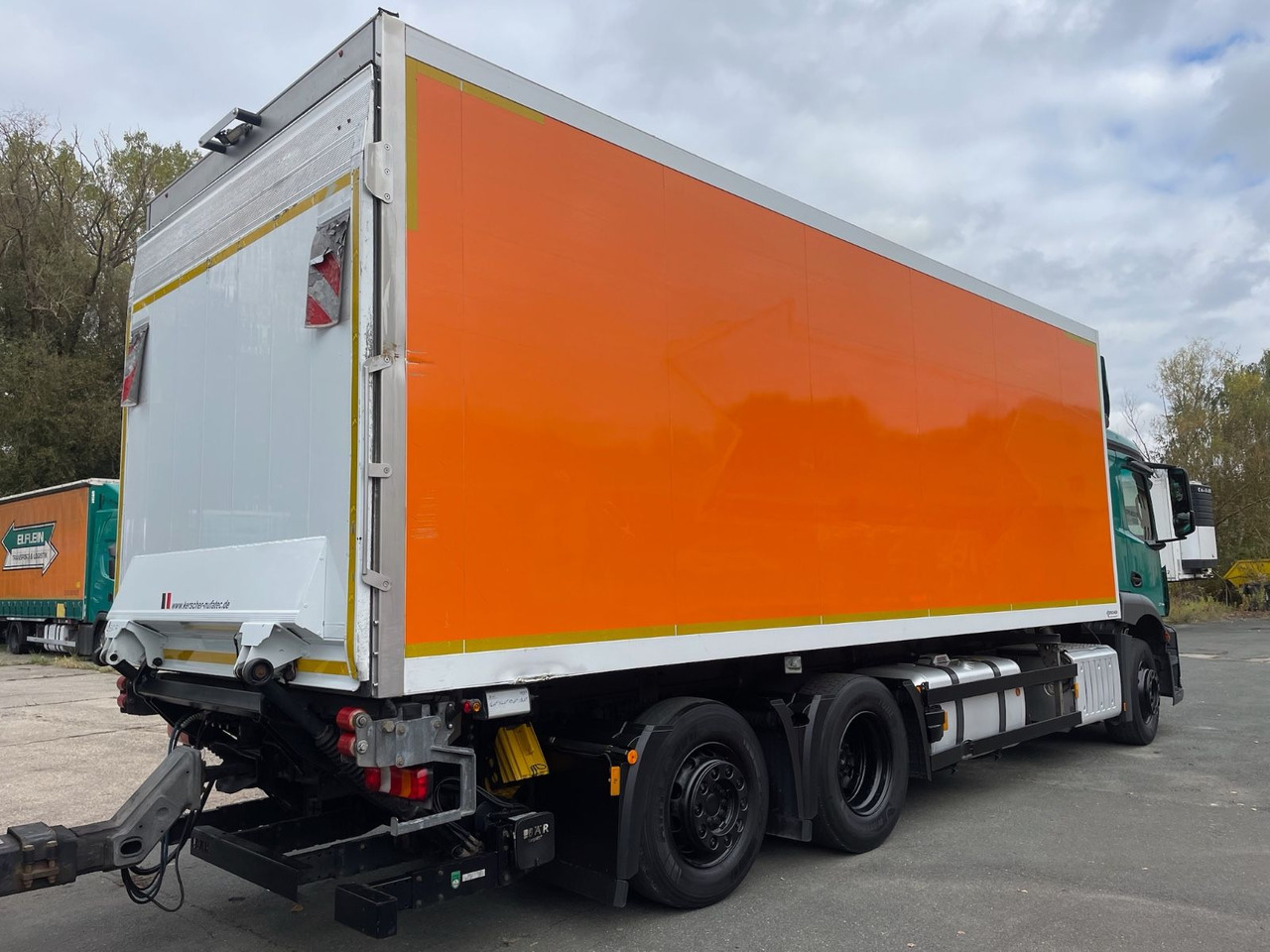 Mercedes-Benz Antos 2543 6x2 Kühlkoffer/CARRIER/NLA/LBW/AC/EU6 - Рефрижератор вантажівка: фото 5 Mercedes-Benz Antos 2543 6x2 Kühlkoffer/CARRIER/NLA/LBW/AC/EU6 - Рефрижератор вантажівка: фото 5