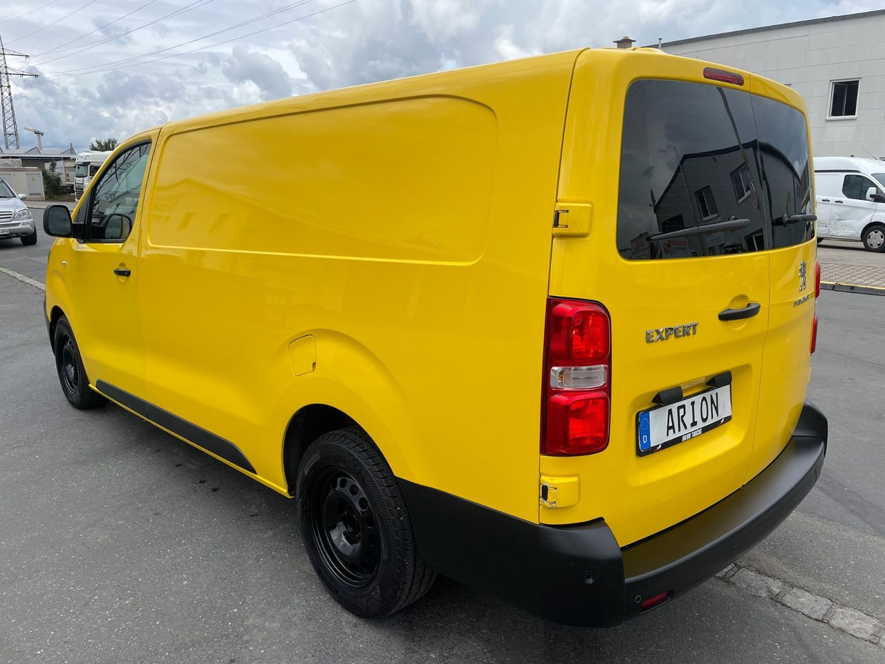 Peugeot Expert Kasten Pro L3/2.0 BlueHDI/AC/15xVerfügbar - Легковий фургон: фото 4 Peugeot Expert Kasten Pro L3/2.0 BlueHDI/AC/15xVerfügbar - Легковий фургон: фото 4