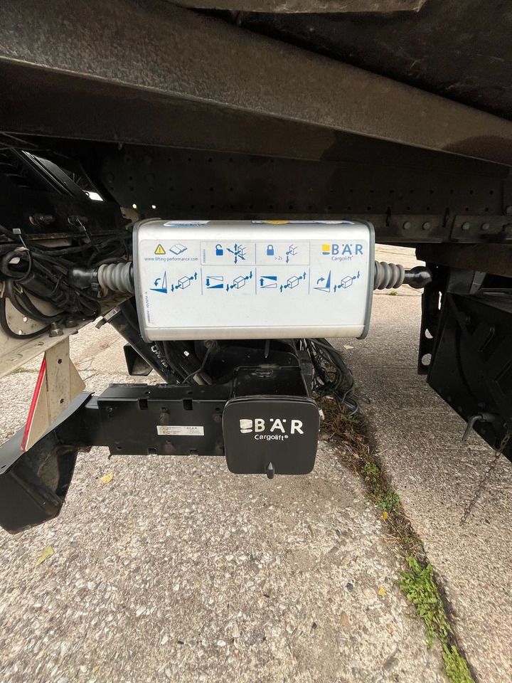 Закритий кузов напівпричіп Schmitz Cargobull SCB*S3B/CARRIER/Vector1550/LBW/BÄR/2347h/13,4m: фото 13 Закритий кузов напівпричіп Schmitz Cargobull SCB*S3B/CARRIER/Vector1550/LBW/BÄR/2347h/13,4m: фото 13