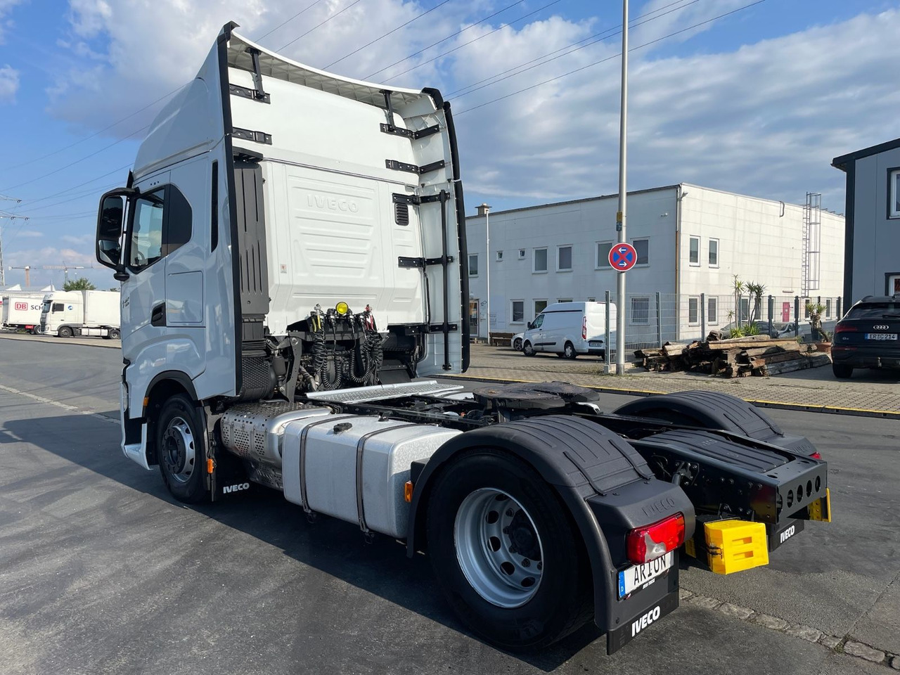 Iveco S-Way 490 4x2/Retarder/ServiceNeu/TÜV06-26/EU6 - Тягач: фото 4 Iveco S-Way 490 4x2/Retarder/ServiceNeu/TÜV06-26/EU6 - Тягач: фото 4