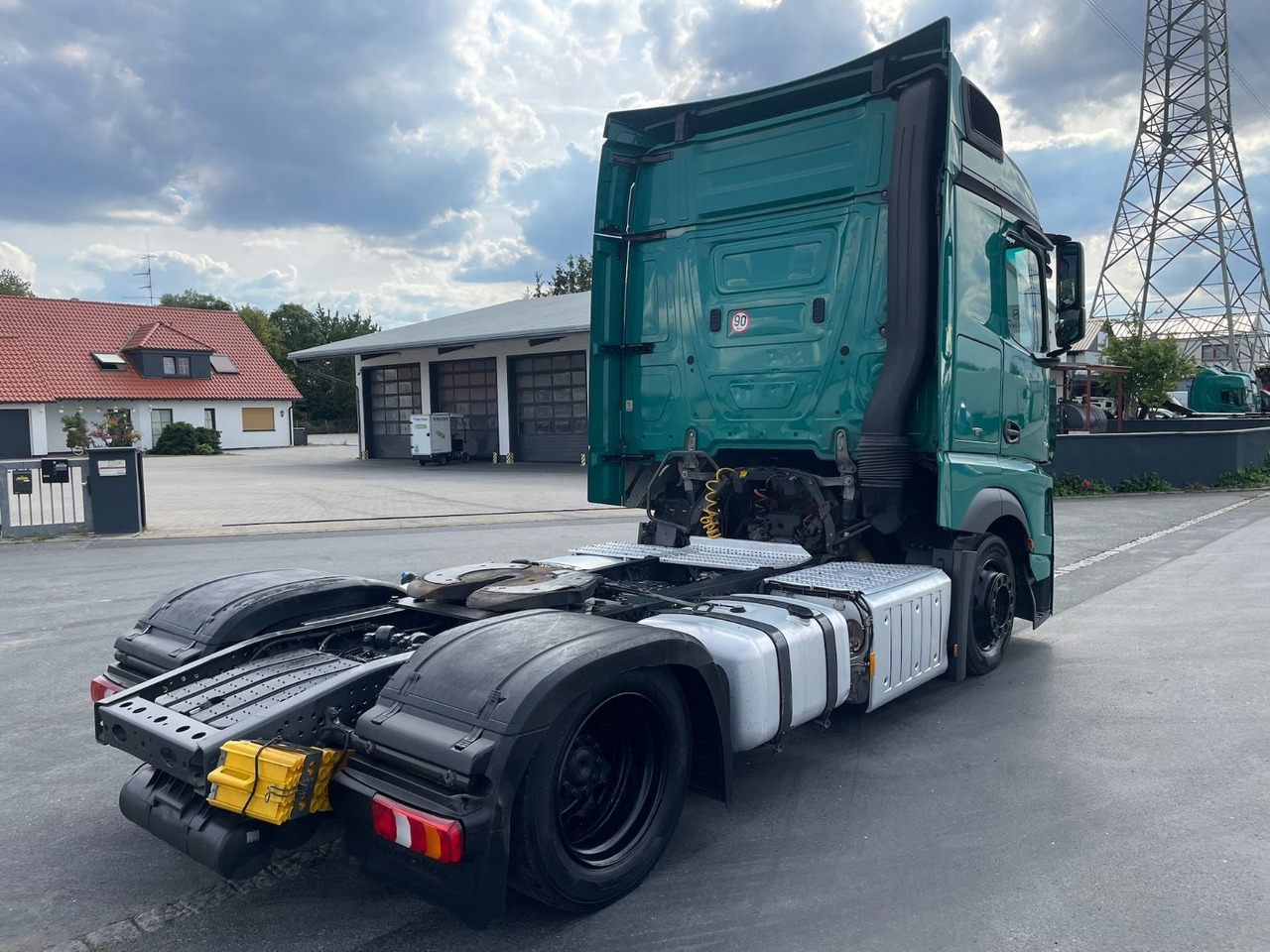 Mercedes-Benz Actros 1843 4x2 MEGA/Standheizung/ACC/2xTank/EU6 - Тягач: фото 5 Mercedes-Benz Actros 1843 4x2 MEGA/Standheizung/ACC/2xTank/EU6 - Тягач: фото 5