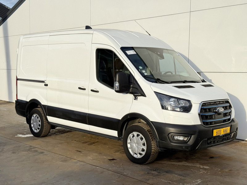 Ford E-Transit 390 75kWh 184PK 390 Elektrisch 75kWh 334km WLTP BEV Snelladen L2H2 Climate Control Tachograaf Carplay 360° Camera Stoelverwarming Parkeersensoren voor achter Laadkabel - Суцільнометалевий фургон, Електричний фургон: фото 4 Ford E-Transit 390 75kWh 184PK 390 Elektrisch 75kWh 334km WLTP BEV Snelladen L2H2 Climate Control Tachograaf Carplay 360° Camera Stoelverwarming Parkeersensoren voor achter Laadkabel - Суцільнометалевий фургон, Електричний фургон: фото 4