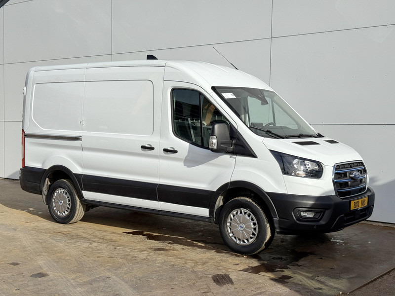 Ford E-Transit 390 75kWh 184PK Elektrisch 75kWh 334km WLTP BEV Snelladen L2H2 Climate Control Tacho Carplay Camera Stoelverwarming Parkeersensoren voor achter - Суцільнометалевий фургон, Електричний фургон: фото 4 Ford E-Transit 390 75kWh 184PK Elektrisch 75kWh 334km WLTP BEV Snelladen L2H2 Climate Control Tacho Carplay Camera Stoelverwarming Parkeersensoren voor achter - Суцільнометалевий фургон, Електричний фургон: фото 4
