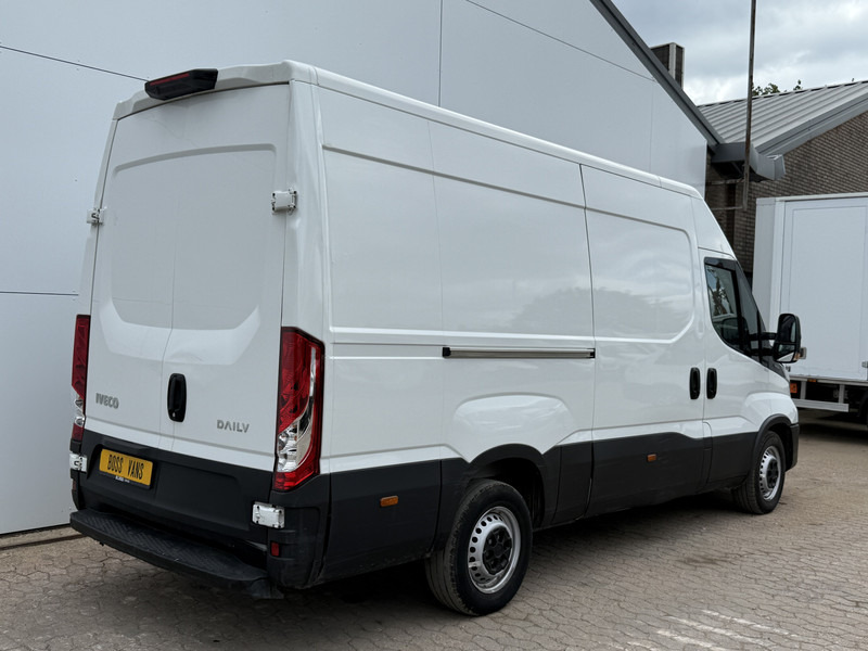 Iveco Daily 35S14 2.3 L2H2 Airco Cruise 3.5ton Trekgewicht Lucht geveerde stoel - Легковий фургон: фото 3 Iveco Daily 35S14 2.3 L2H2 Airco Cruise 3.5ton Trekgewicht Lucht geveerde stoel - Легковий фургон: фото 3