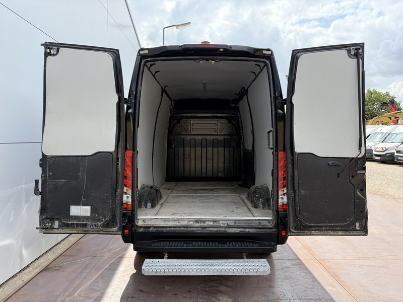 Суцільнометалевий фургон Iveco Daily 35S18 3.0 Automaat L2H2 Adaptieve Cruise Control LED Airco Camera Trekhaak: фото 11