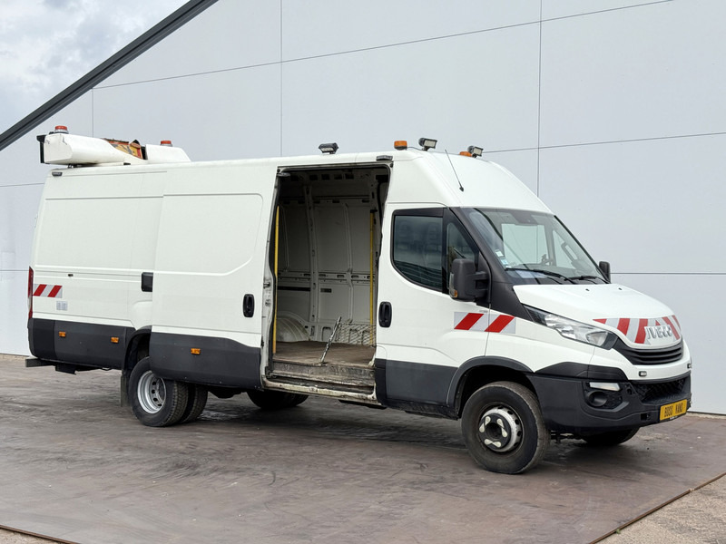 Iveco Daily 70C18 **ENGINE BROKEN** 3.0L L4H2 Dubbellucht Airco Cruise Control Dubbele Schuifdeuren Trekhaak Tachograaf - Суцільнометалевий фургон: фото 5 Iveco Daily 70C18 **ENGINE BROKEN** 3.0L L4H2 Dubbellucht Airco Cruise Control Dubbele Schuifdeuren Trekhaak Tachograaf - Суцільнометалевий фургон: фото 5
