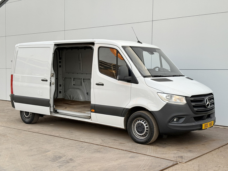 Mercedes-Benz Sprinter 315 1.9 CDI L2H1 Climate Control Cruise Control Carplay - Суцільнометалевий фургон: фото 5 Mercedes-Benz Sprinter 315 1.9 CDI L2H1 Climate Control Cruise Control Carplay - Суцільнометалевий фургон: фото 5