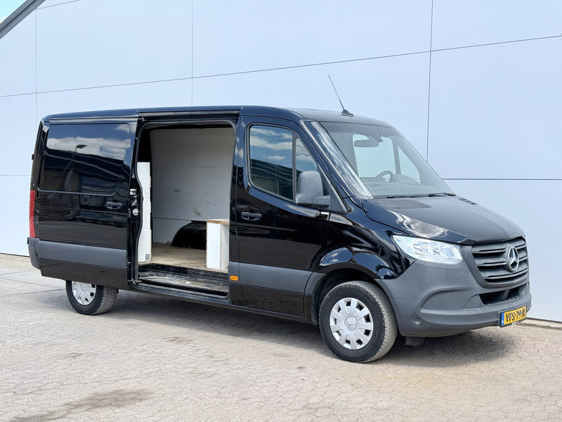 Mercedes-Benz Sprinter 316 CDI Automaat L2H1 Climate Control Cruise Control Camera Trekhaak 3.5 Ton Trekgewicht - Суцільнометалевий фургон: фото 5 Mercedes-Benz Sprinter 316 CDI Automaat L2H1 Climate Control Cruise Control Camera Trekhaak 3.5 Ton Trekgewicht - Суцільнометалевий фургон: фото 5