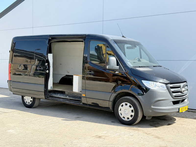 Mercedes-Benz Sprinter 316 CDI Automaat L2H2 Climate Control Cruise Control Camera Trekhaak 3.5 Ton Trekgewicht - Суцільнометалевий фургон: фото 5 Mercedes-Benz Sprinter 316 CDI Automaat L2H2 Climate Control Cruise Control Camera Trekhaak 3.5 Ton Trekgewicht - Суцільнометалевий фургон: фото 5