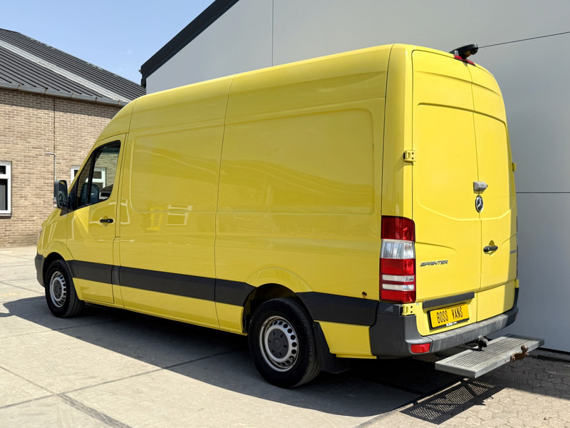 Mercedes-Benz Sprinter 319 3.0 CDI V6 Automaat L2H2 Climate Control Cruise Control Trekhaak Camera Stoelverwarming - Суцільнометалевий фургон: фото 2 Mercedes-Benz Sprinter 319 3.0 CDI V6 Automaat L2H2 Climate Control Cruise Control Trekhaak Camera Stoelverwarming - Суцільнометалевий фургон: фото 2