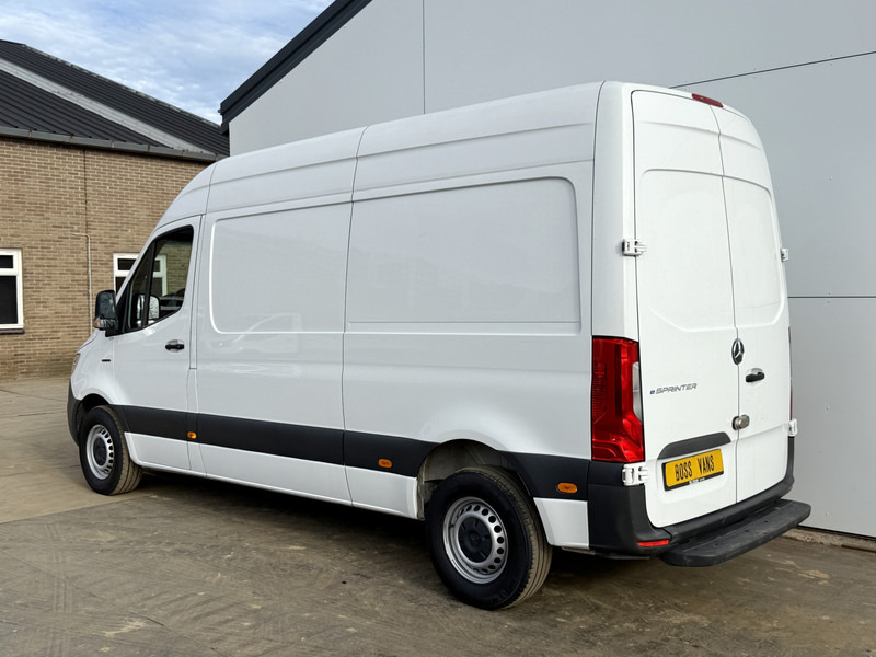 Mercedes-Benz eSprinter 312 ALL-IN PRIJS L2H2 55kWh 168km WLTP 80kw Snelladen Climate Control Stoelverwarming - Суцільнометалевий фургон, Електричний фургон: фото 2 Mercedes-Benz eSprinter 312 ALL-IN PRIJS L2H2 55kWh 168km WLTP 80kw Snelladen Climate Control Stoelverwarming - Суцільнометалевий фургон, Електричний фургон: фото 2