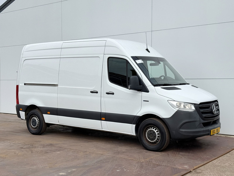 Mercedes-Benz eSprinter 312 - Binnenkort verwacht! L2H2 100% Elektrisch 55kWh 168km WLTP 80kw Snelladen Climate Control Camera Stoelverwarming - Суцільнометалевий фургон, Електричний фургон: фото 4 Mercedes-Benz eSprinter 312 - Binnenkort verwacht! L2H2 100% Elektrisch 55kWh 168km WLTP 80kw Snelladen Climate Control Camera Stoelverwarming - Суцільнометалевий фургон, Електричний фургон: фото 4
