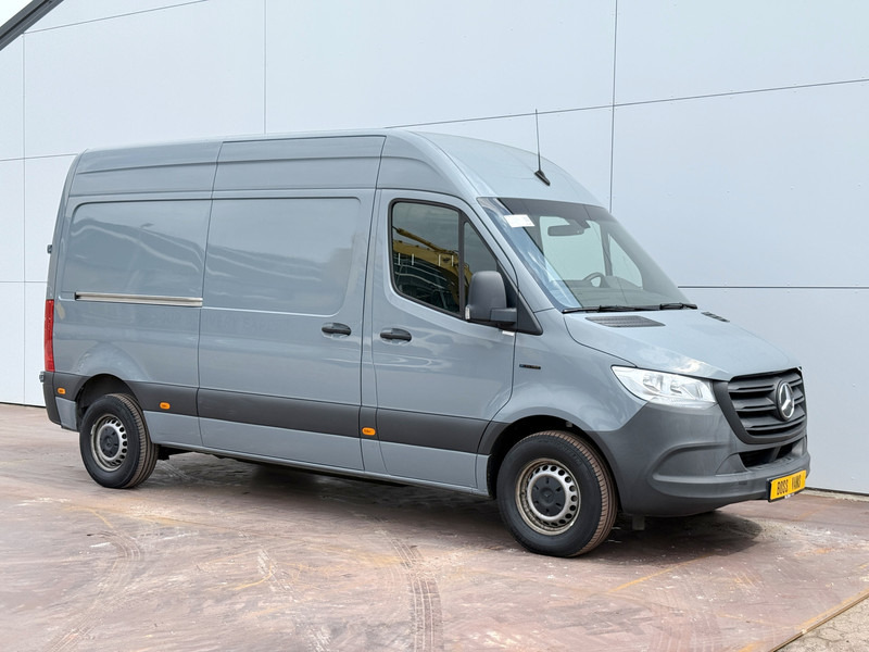 Mercedes-Benz eSprinter 312 L2H2 Elektrisch 41kWh 120pk Climate Control Camera Stoelverwarming - Суцільнометалевий фургон, Електричний фургон: фото 4 Mercedes-Benz eSprinter 312 L2H2 Elektrisch 41kWh 120pk Climate Control Camera Stoelverwarming - Суцільнометалевий фургон, Електричний фургон: фото 4