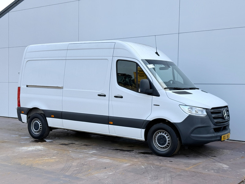 Mercedes-Benz eSprinter 312 L2H2 Elektrisch 41kWh 135km WLTP Climate Control Camera Stoelverwarming - Суцільнометалевий фургон, Електричний фургон: фото 4 Mercedes-Benz eSprinter 312 L2H2 Elektrisch 41kWh 135km WLTP Climate Control Camera Stoelverwarming - Суцільнометалевий фургон, Електричний фургон: фото 4
