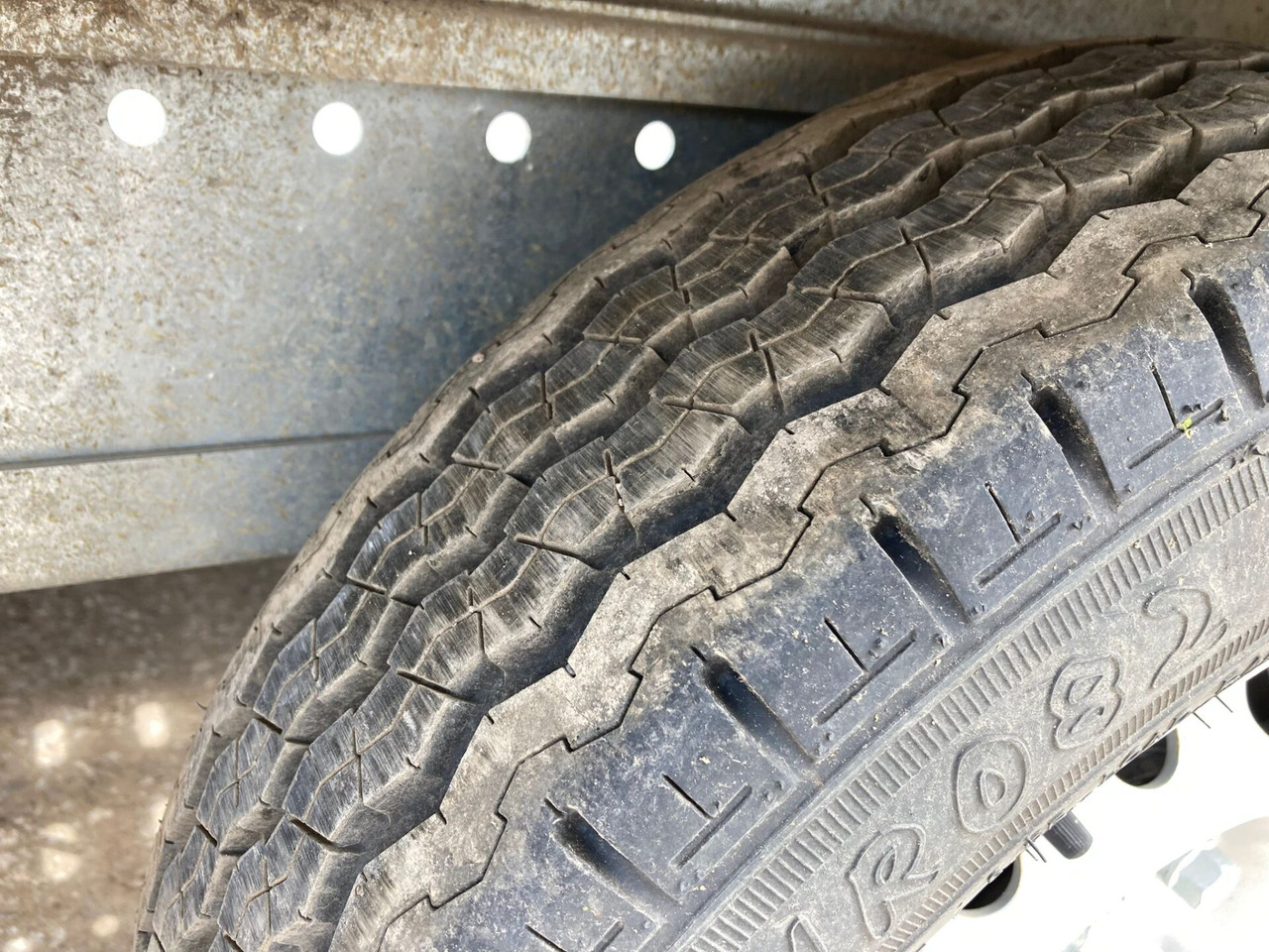 Причіп для перевезення спецтехніки Brian James Trailer T-02-T: фото 14