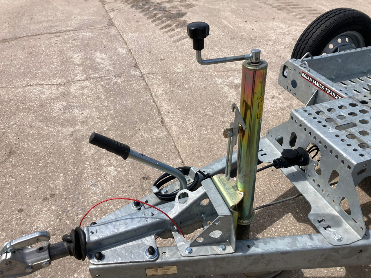 Причіп для перевезення спецтехніки Brian James Trailer T-02-T: фото 9