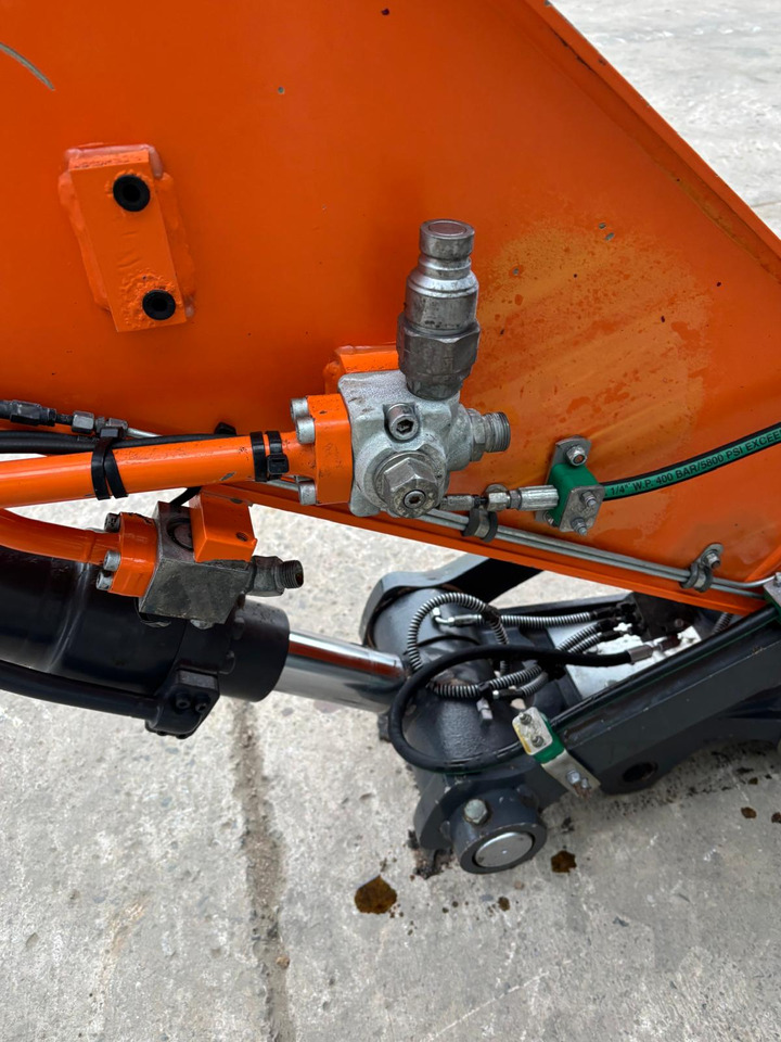 Гусеничний екскаватор Doosan DX140LCR: фото 11 Гусеничний екскаватор Doosan DX140LCR: фото 11