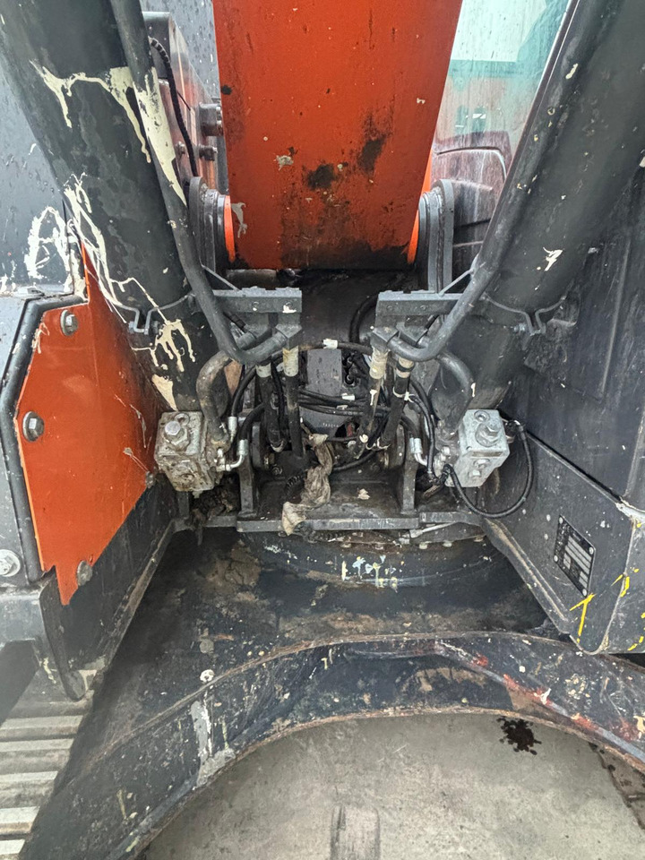 Гусеничний екскаватор Doosan DX140LCR: фото 16 Гусеничний екскаватор Doosan DX140LCR: фото 16