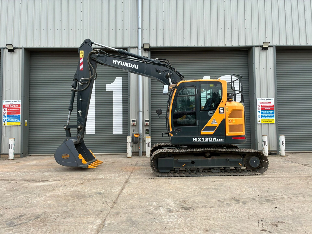 Hyundai HX130ALCR - Гусеничний екскаватор: фото 2 Hyundai HX130ALCR - Гусеничний екскаватор: фото 2