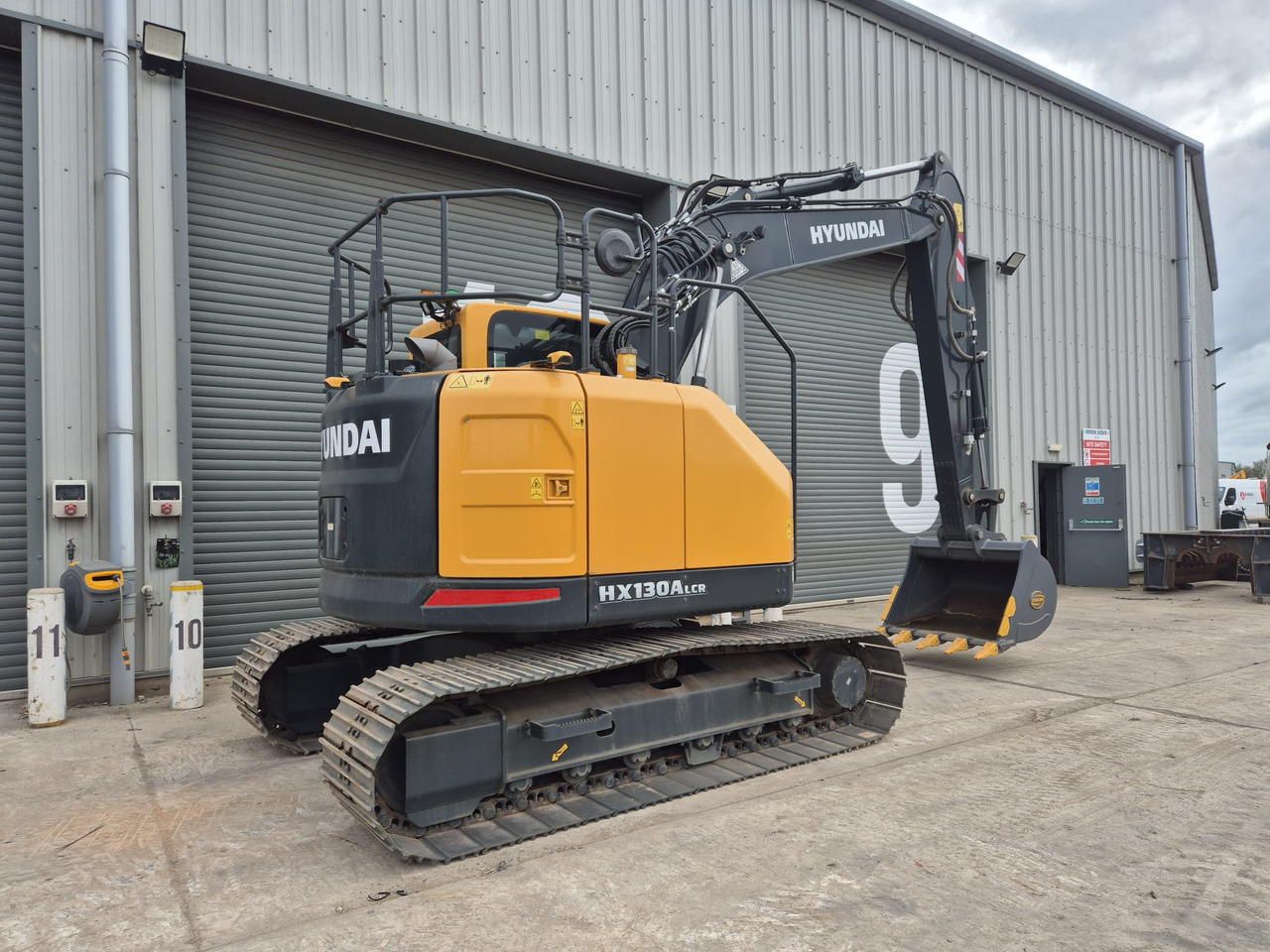 Hyundai HX130ALCR - Гусеничний екскаватор: фото 5 Hyundai HX130ALCR - Гусеничний екскаватор: фото 5
