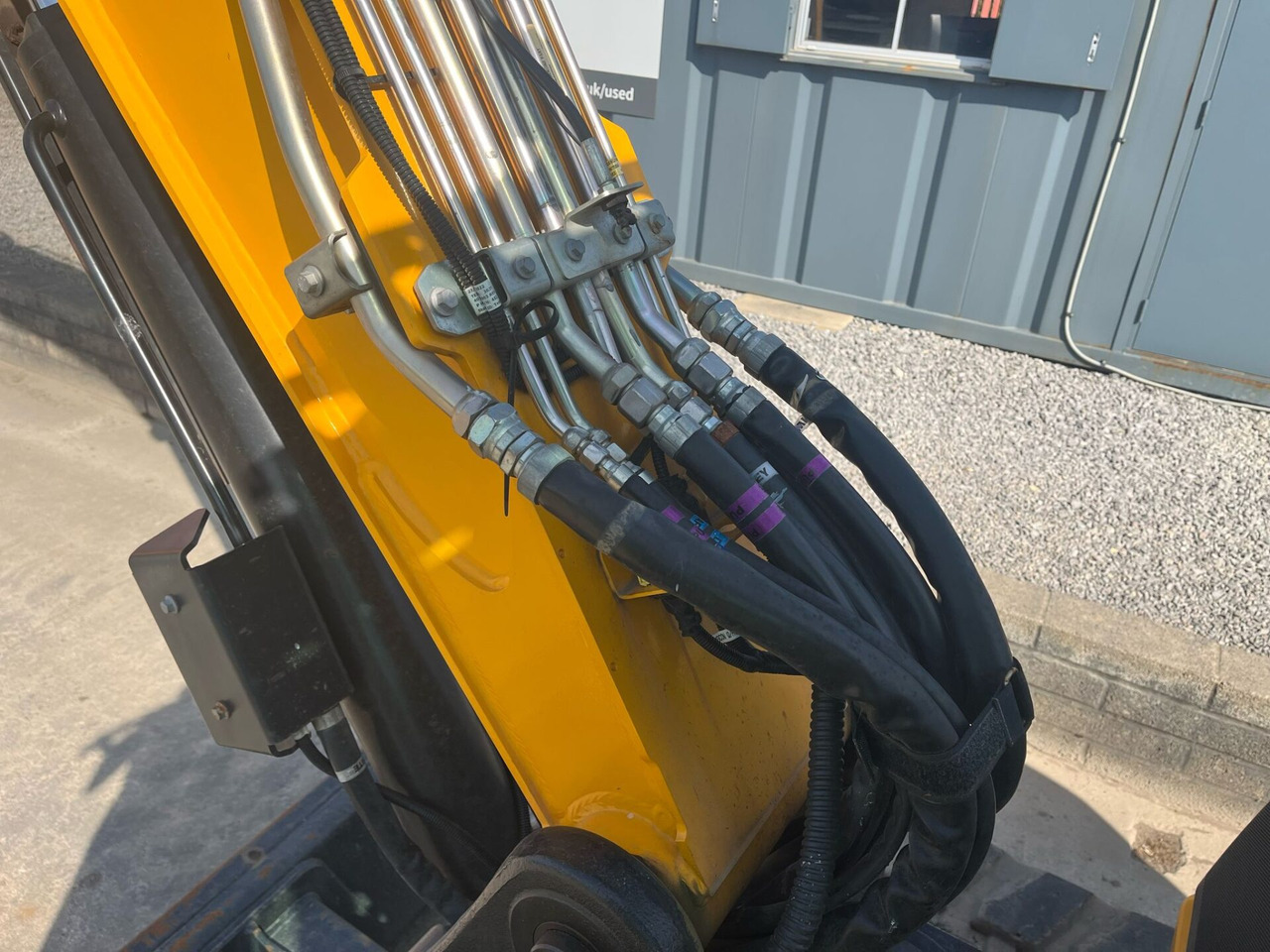 Міні-екскаватор JCB 86C-2: фото 19