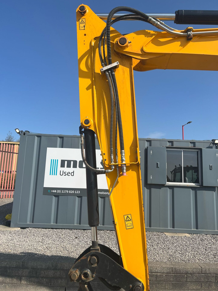 Міні-екскаватор JCB 86C-2: фото 10