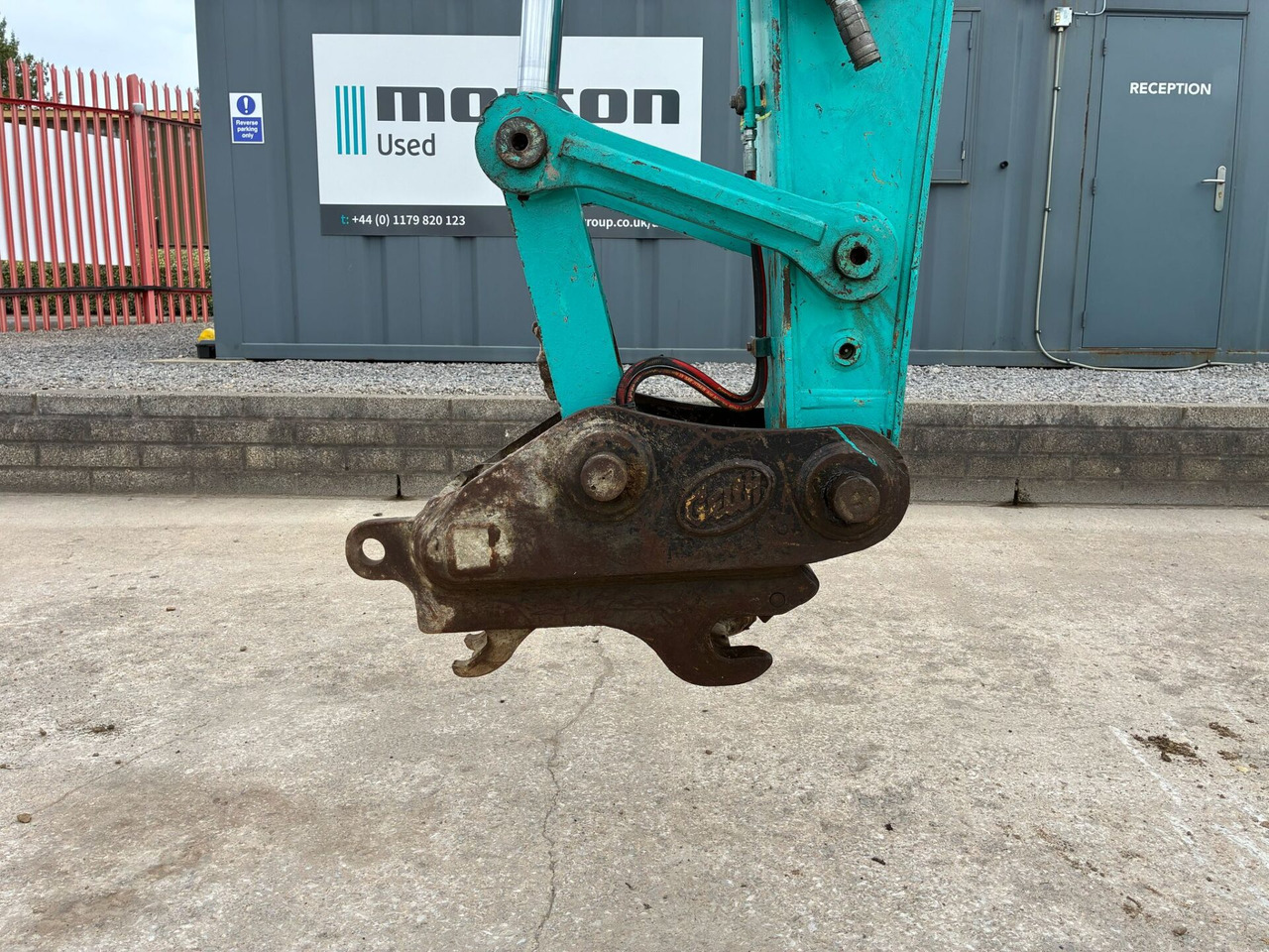 Гусеничний екскаватор Kobelco SK140SRLC-5: фото 9 Гусеничний екскаватор Kobelco SK140SRLC-5: фото 9