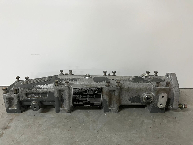 Liebherr A974 / P974 / R942 / R944 / R954 / R964 / R974 / R974B - A 974 / P 974 / R 942 / R 944 / R 954 / R 964 / R 974 / R 974B - Впускна труба: фото 2 Liebherr A974 / P974 / R942 / R944 / R954 / R964 / R974 / R974B - A 974 / P 974 / R 942 / R 944 / R 954 / R 964 / R 974 / R 974B - Впускна труба: фото 2