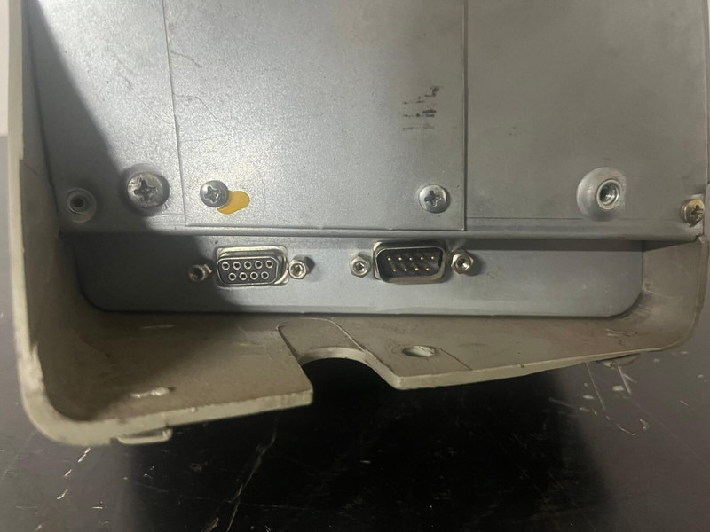 Liebherr DISP02-R5.2 - Приладова панель: фото 3 Liebherr DISP02-R5.2 - Приладова панель: фото 3