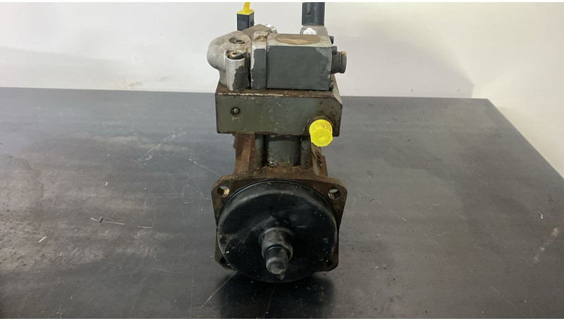 Liebherr High pressure - Паливний насос: фото 1 Liebherr High pressure - Паливний насос: фото 1