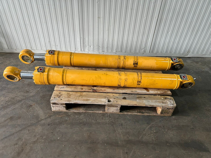 Liebherr R914B / A904C Li / LH24 M / LH26 M / A914 Li / A914B Li / R914 / R904C / LH26 EC - Гідроциліндр: фото 1 Liebherr R914B / A904C Li / LH24 M / LH26 M / A914 Li / A914B Li / R914 / R904C / LH26 EC - Гідроциліндр: фото 1