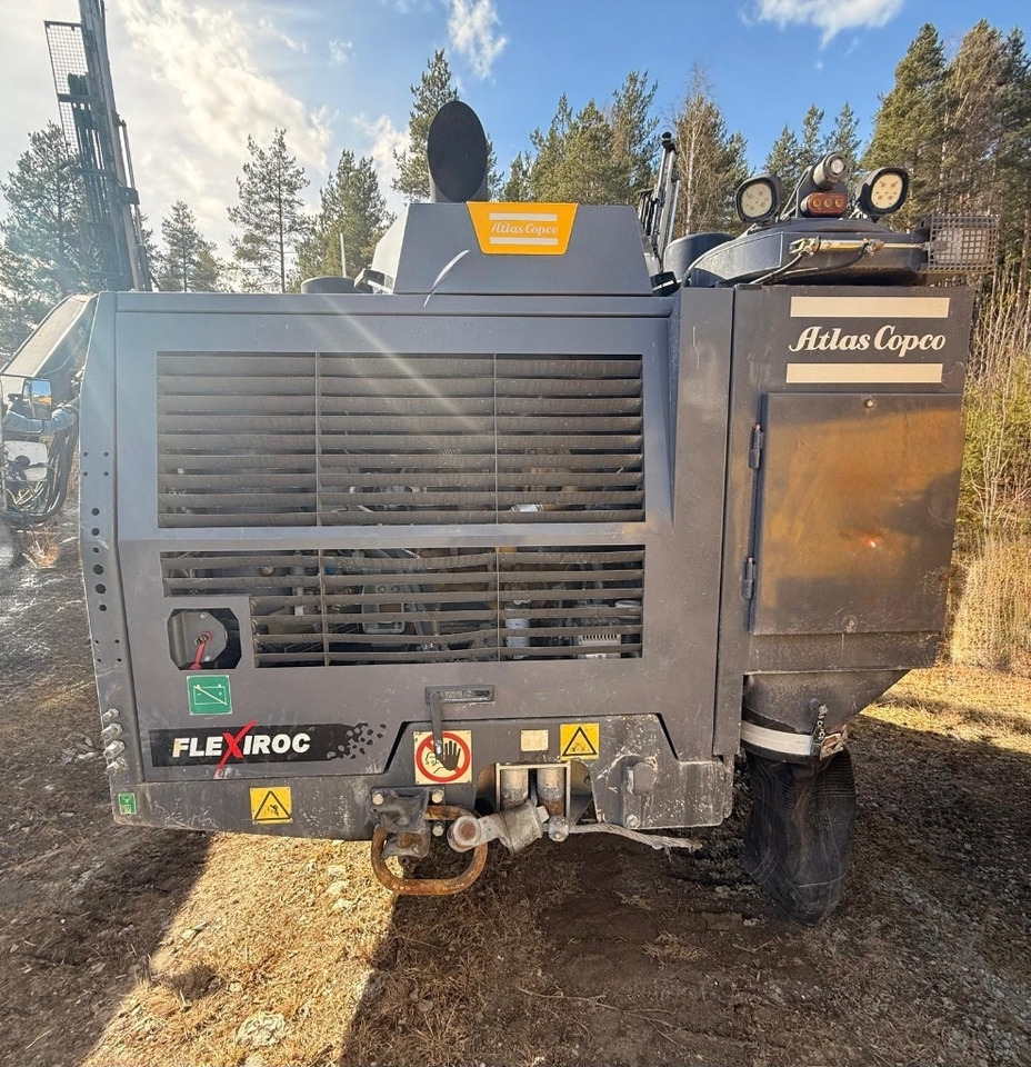 Atlas Copco FLEXIROC T30 R-03 - Бурова установка: фото 3 Atlas Copco FLEXIROC T30 R-03 - Бурова установка: фото 3