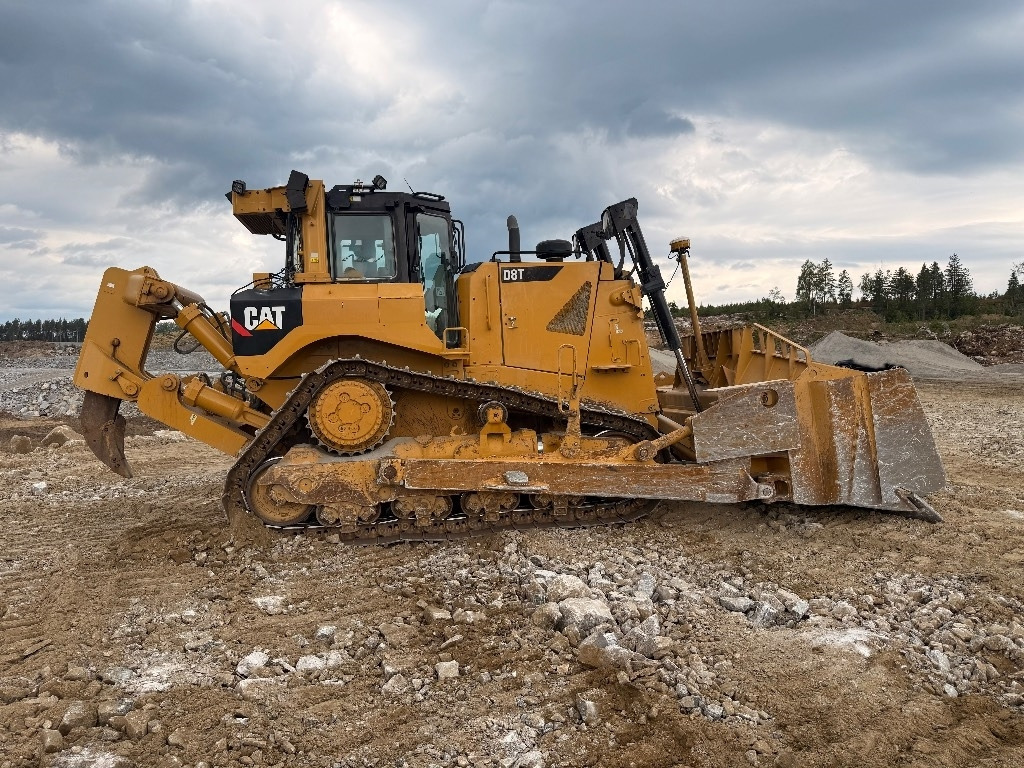 CAT D 8 T  - Бульдозер: фото 4 CAT D 8 T  - Бульдозер: фото 4