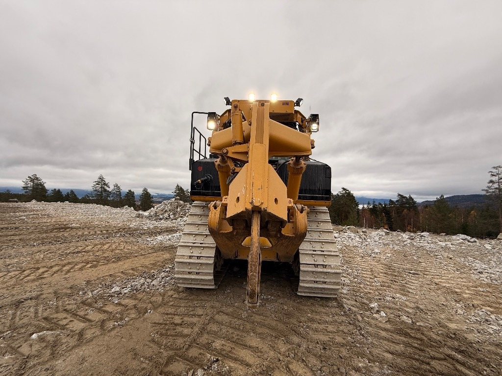 CAT D 8 T - Бульдозер: фото 4 CAT D 8 T - Бульдозер: фото 4