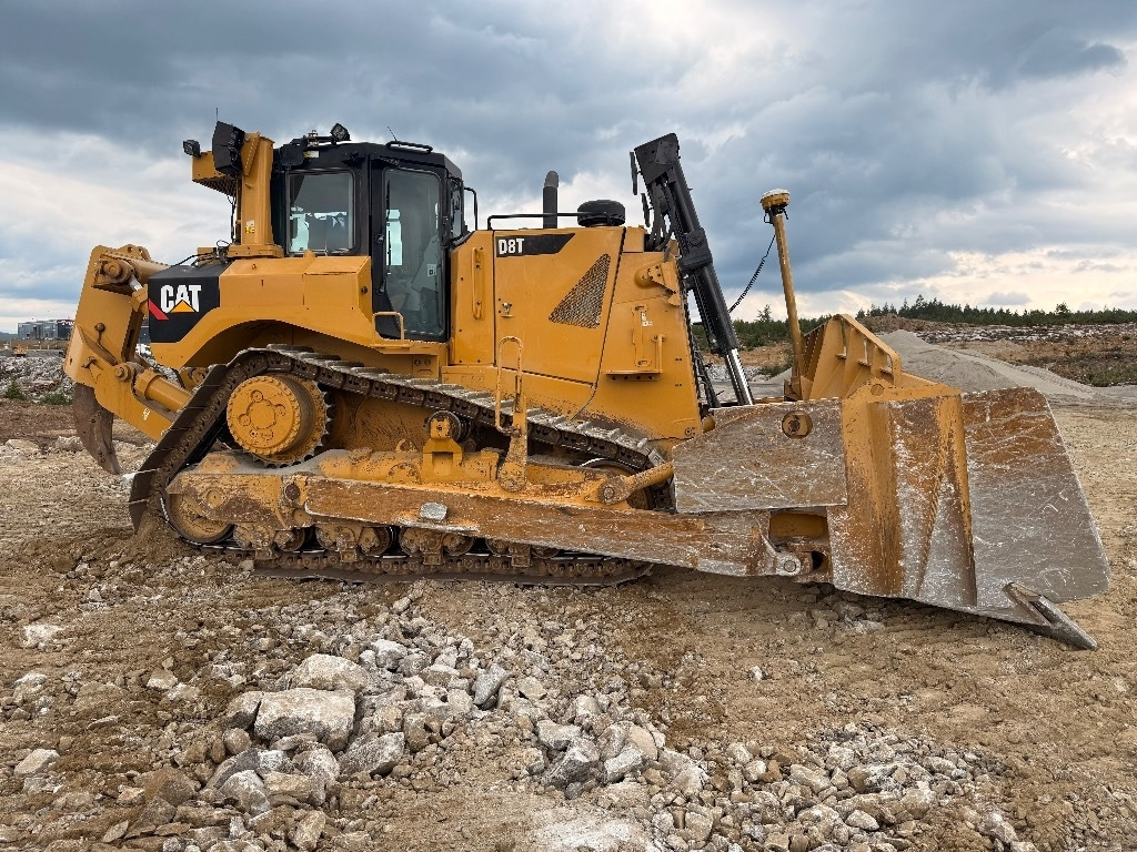 CAT D 8 T - Бульдозер: фото 2 CAT D 8 T - Бульдозер: фото 2