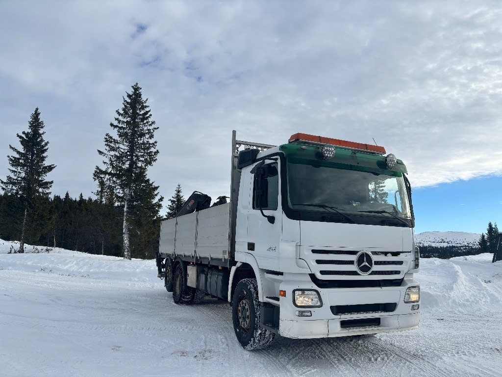 Mercedes-Benz ACTROS 2544 med HIAB 122-E-3 kran 12 tm - Вантажівка з маніпулятором: фото 3 Mercedes-Benz ACTROS 2544 med HIAB 122-E-3 kran 12 tm - Вантажівка з маніпулятором: фото 3
