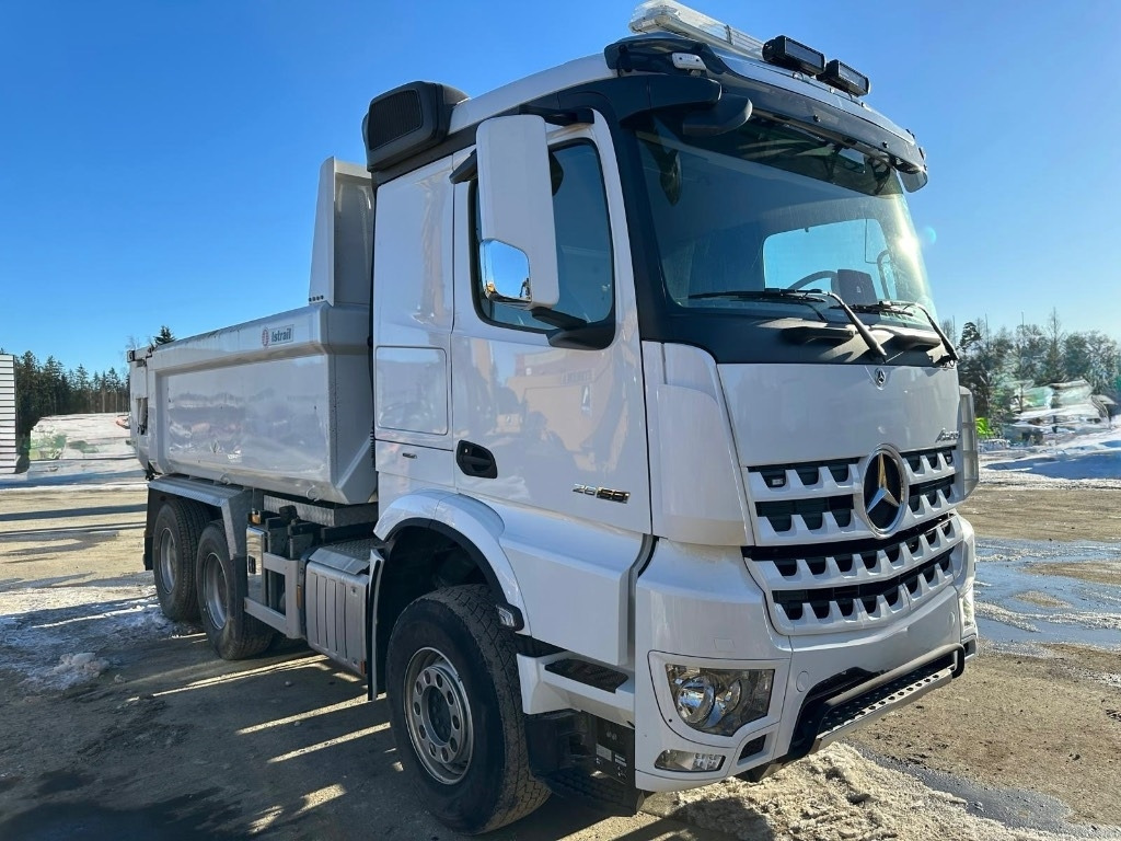 Mercedes-Benz Arocs 2658 - Самоскид вантажівка: фото 1 Mercedes-Benz Arocs 2658 - Самоскид вантажівка: фото 1