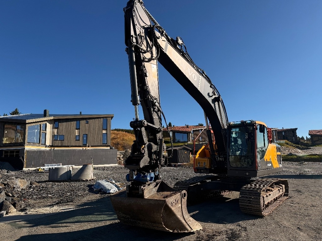 Volvo EC220EL - Гусеничний екскаватор: фото 4 Volvo EC220EL - Гусеничний екскаватор: фото 4