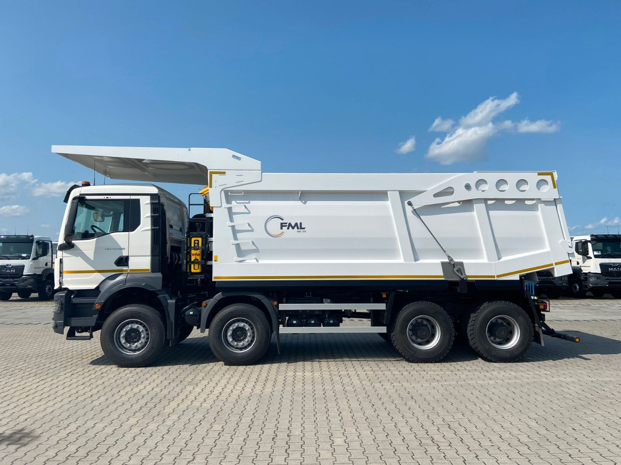 MAN TGS 44.400 8x4 EURO2 FML MINE KIPPER 23M3 MAN TGS 44.400 8x4 EURO2 FML MINE KIPPER 23M3 - Самоскид вантажівка: фото 5 MAN TGS 44.400 8x4 EURO2 FML MINE KIPPER 23M3 MAN TGS 44.400 8x4 EURO2 FML MINE KIPPER 23M3 - Самоскид вантажівка: фото 5