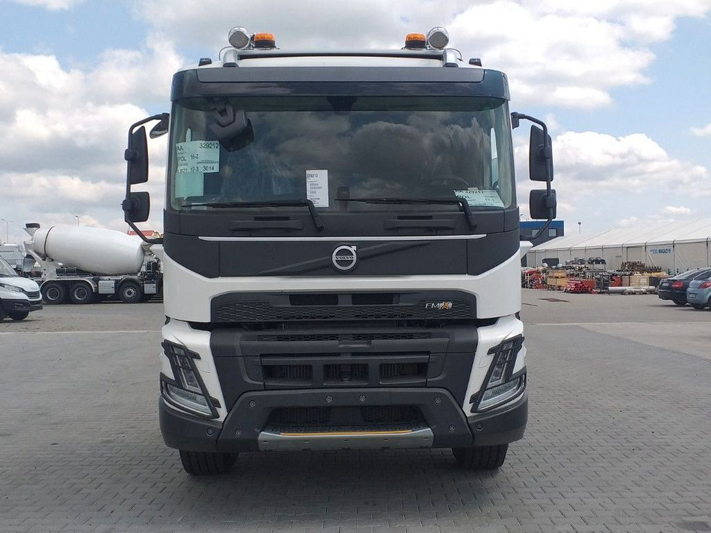 Volvo FMX 500 8X4 TRIDEM - Вантажівка шасі: фото 3 Volvo FMX 500 8X4 TRIDEM - Вантажівка шасі: фото 3