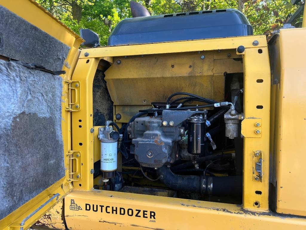 Гусеничний екскаватор Komatsu PC240NLC-8 Long Reach: фото 36