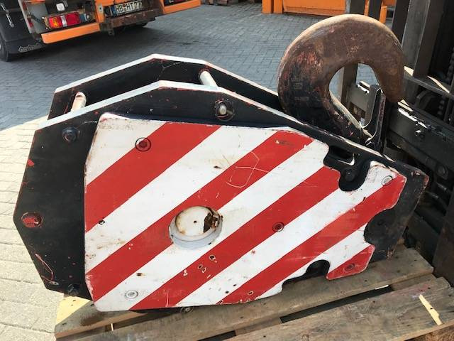 Liebherr 30t. Hook block 1-sheave 23mm - Кран-маніпулятор в категорії Будівельна техніка: фото 1 Liebherr 30t. Hook block 1-sheave 23mm - Кран-маніпулятор в категорії Будівельна техніка: фото 1