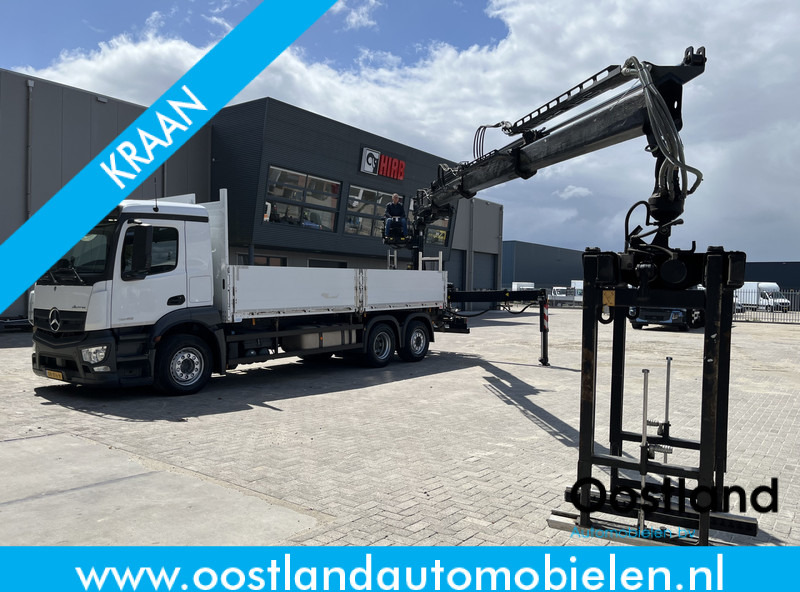 Mercedes-Benz ANTOS 2546 6X2 Bouwstoffenauto / Open laadbak vv KRAAN MKG HLK 221-3 met Palletklem - Бортова вантажівка/ Платформа, Вантажівка з маніпулятором: фото 1 Mercedes-Benz ANTOS 2546 6X2 Bouwstoffenauto / Open laadbak vv KRAAN MKG HLK 221-3 met Palletklem - Бортова вантажівка/ Платформа, Вантажівка з маніпулятором: фото 1