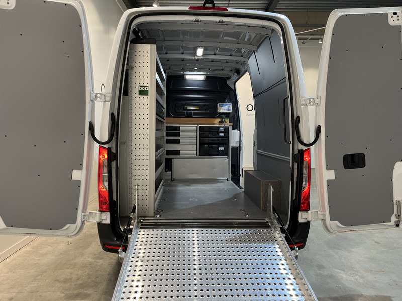 Mercedes-Benz Sprinter 311 CDI L2H2 RWD / Euro 6 / Servicebus / Bott inrichting / 220V / Airco / Oprijplaat / Compressor / CarPlay / Camera - Суцільнометалевий фургон: фото 3 Mercedes-Benz Sprinter 311 CDI L2H2 RWD / Euro 6 / Servicebus / Bott inrichting / 220V / Airco / Oprijplaat / Compressor / CarPlay / Camera - Суцільнометалевий фургон: фото 3