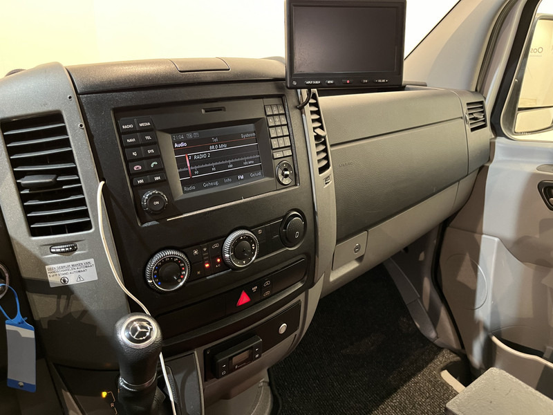 Суцільнометалевий фургон Mercedes-Benz Sprinter 314 CDI L2H2 Automaat / Euro 6 / Servicebus  / Bott inrichting / 220V / Airco /: фото 7