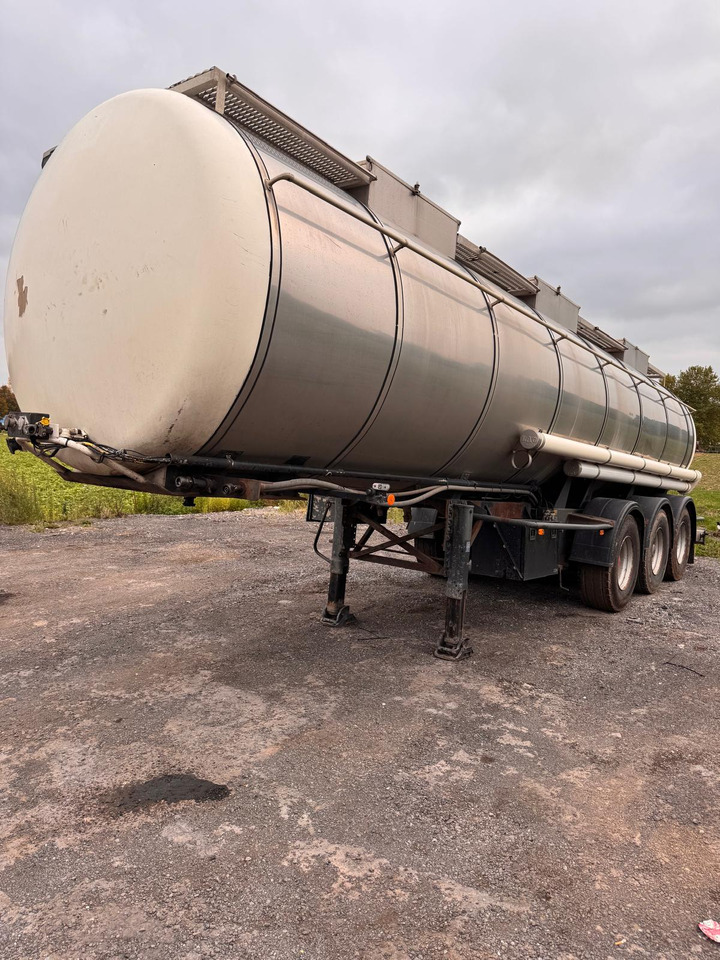 LAG - Напівпричіп цистерна: фото 1 LAG - Напівпричіп цистерна: фото 1