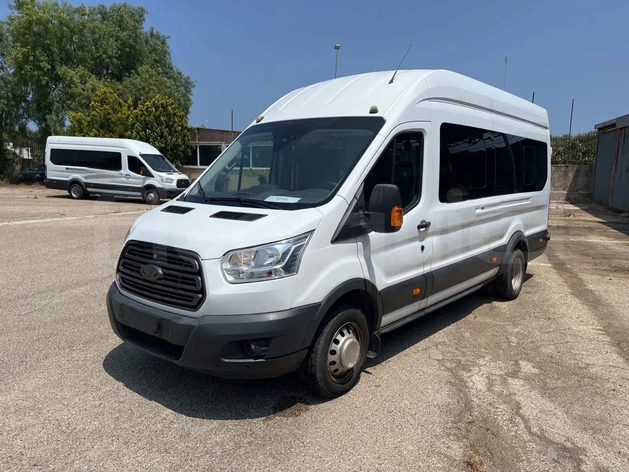 Ford Transit - Мікроавтобус, Пасажирський фургон: фото 4 Ford Transit - Мікроавтобус, Пасажирський фургон: фото 4